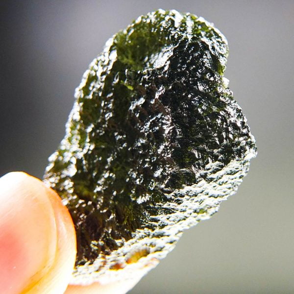 Moldavite with visible big closed bubble - Rare - quality A+