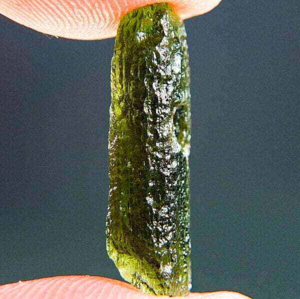 Moldavite (Moldovita) - Drop - natural middle fragment shape