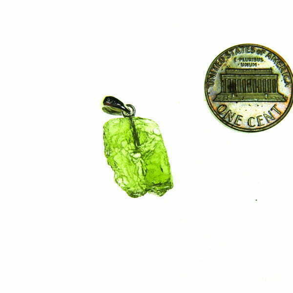 Vibrant green Moldavite pendant with CERTIFICATE - Glossy - quality A+/++