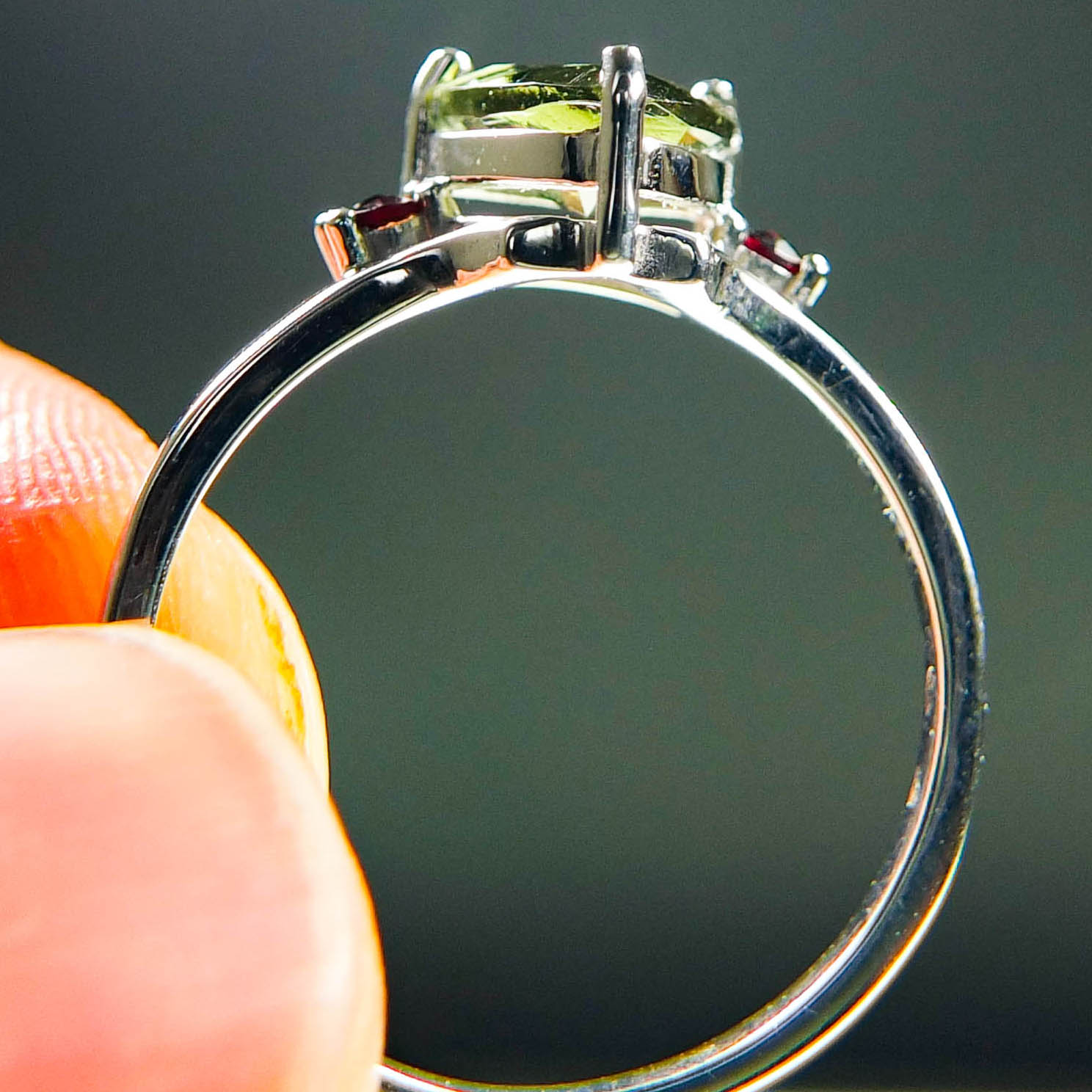 Ring - Moldavite + Silver + Red garnets - Certified