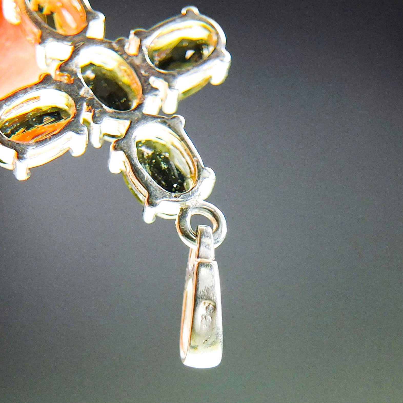 Moldavite pendant with CERTIFICATE