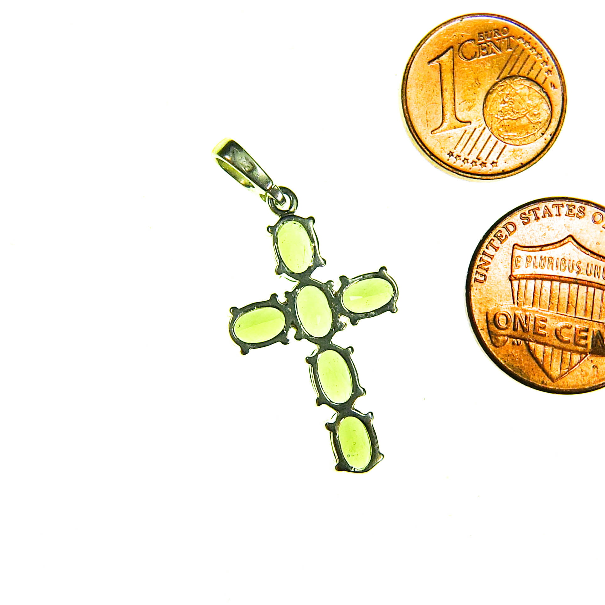 Moldavite pendant with CERTIFICATE
