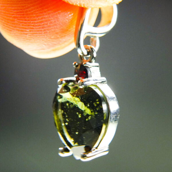 Moldavite pendant - Big heart with CERTIFICATE