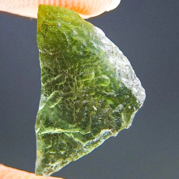 Moldavite with noticeable fluidal structure