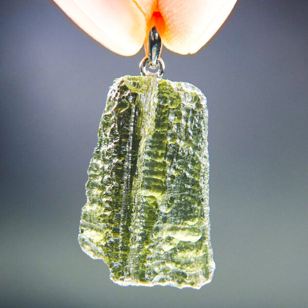 Moldavite pendant with CERTIFICATE